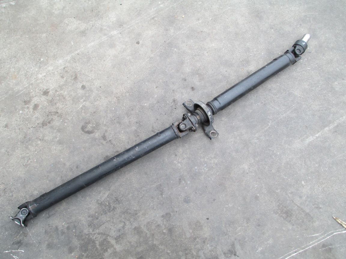 Subaru Impreza WRX GC8 EJ20 Manual Transmission Gearbox Tailshaft